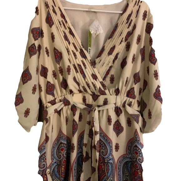 Romper - Picture 2 of 6